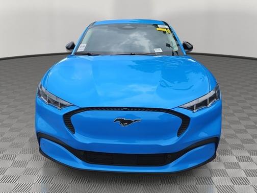 2024 Ford Mustang Mach-E SELECT