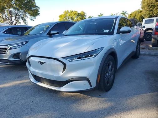 2021 Ford Mustang Mach-E SELECT