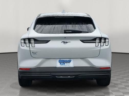 2021 Ford Mustang Mach-E SELECT