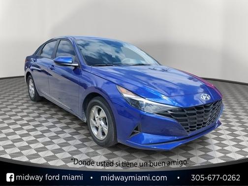 2022 Hyundai ELANTRA SE