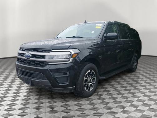 AGATE BLACK METALLIC 2024 Ford Expedition XLT