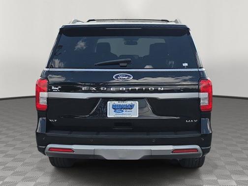 AGATE BLACK METALLIC 2024 Ford Expedition XLT