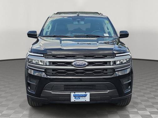 AGATE BLACK METALLIC 2024 Ford Expedition XLT