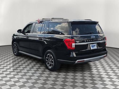 AGATE BLACK METALLIC 2024 Ford Expedition XLT