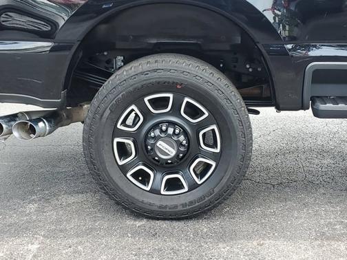 2024 Ford F-350 PLATINUM
