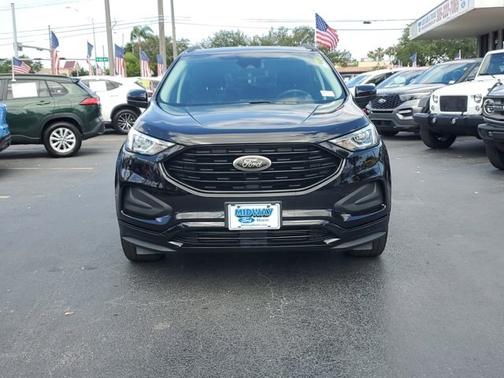 2022 Ford Edge SE