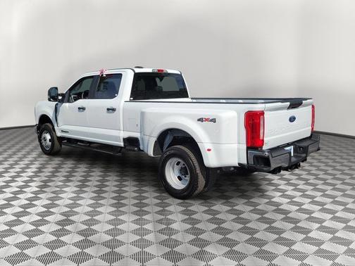 OXFORD WHITE 2024 Ford F-350 XL