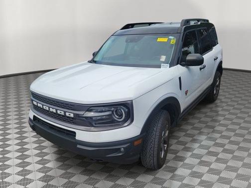 OXFORD WHITE 2024 Ford Bronco Sport BADLANDS