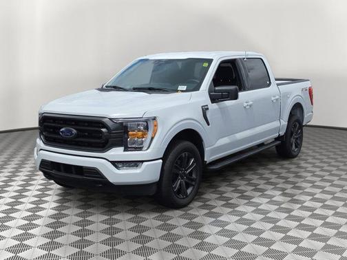 OXFORD WHITE 2023 Ford F-150 XLT