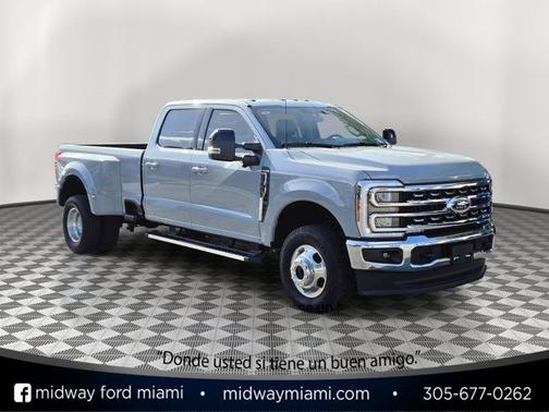 GLACIER GRAY 2025 Ford F-350 LARIAT SUPER DUTY