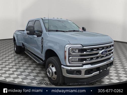 GLACIER GRAY 2025 Ford F-350 LARIAT SUPER DUTY