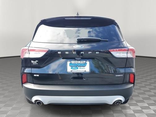 2020 Ford Escape SE SPORT