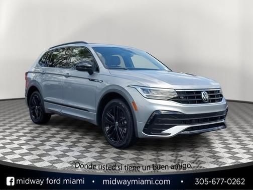 2022 Volkswagen Tiguan 2.0T SE R-LINE BLACK