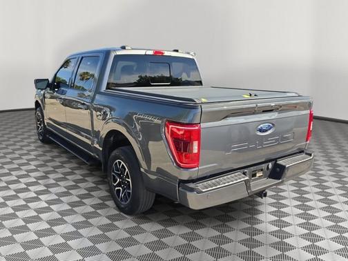 CARBONIZED GRAY METALLIC 2023 Ford F-150 XLT