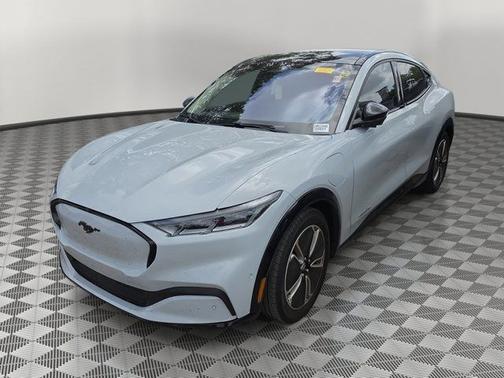 SPACE WHITE METALLIC 2023 Ford Mustang Mach-E PREMIUM