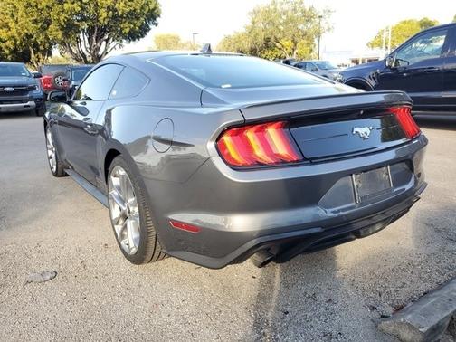 2021 Ford Mustang ECOBOOST PREMIUM