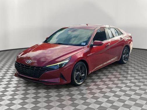 Scarlet Red Pearl 2021 Hyundai ELANTRA SEL