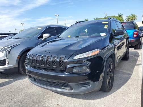 2017 Jeep Cherokee SPORT