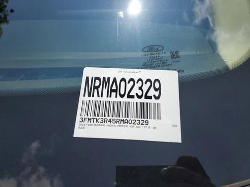 2024 Ford Mustang Mach-E PREMIUM