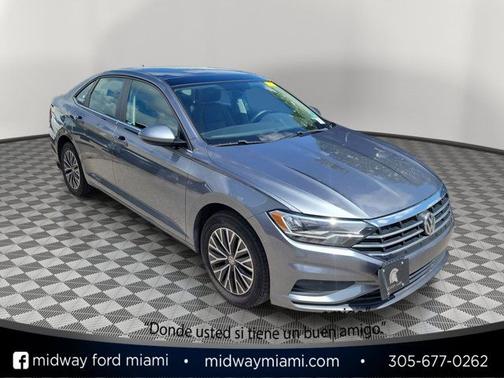 Platinum Gray Metallic 2019 Volkswagen Jetta 1.4T SE