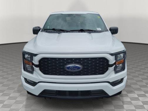 OXFORD WHITE 2023 Ford F-150 XL