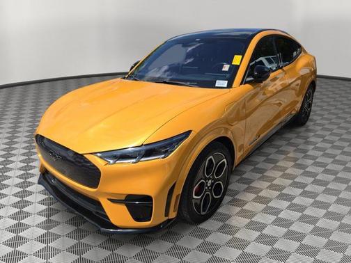 CYBER ORANGE MET TRI-COAT 2021 Ford Mustang Mach-E GT