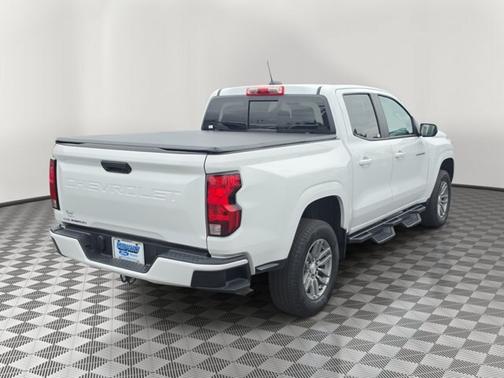 Summit White 2023 Chevrolet Colorado LT