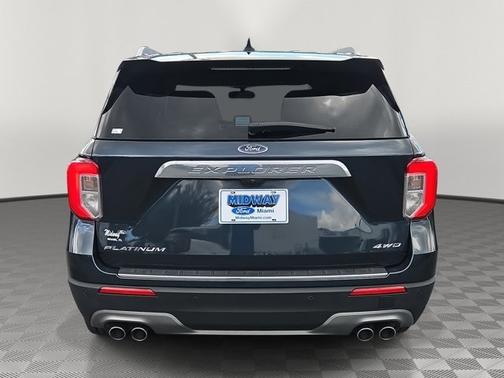 2022 Ford Explorer PLATINUM
