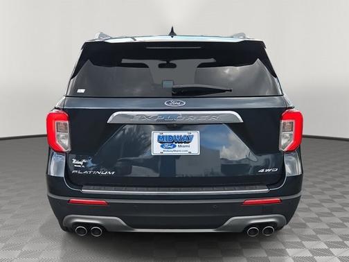 2022 Ford Explorer PLATINUM