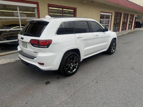 2015 Jeep Grand Cherokee SRT