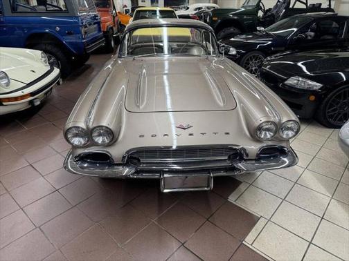 1961 Chevrolet Corvette Base