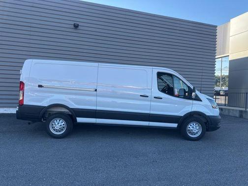 Oxford White 2025 Ford Transit-350 Base