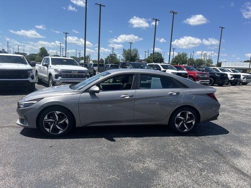 2023 Hyundai Elantra Limited