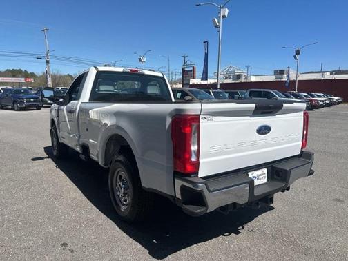 2025 Ford F-250 XL