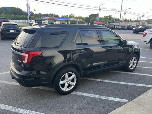 2018 Ford Explorer Base