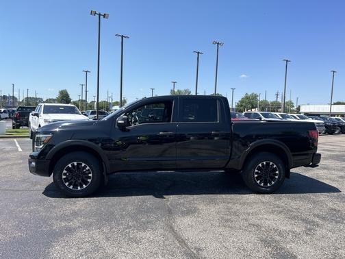 2021 Nissan Titan PRO-4X