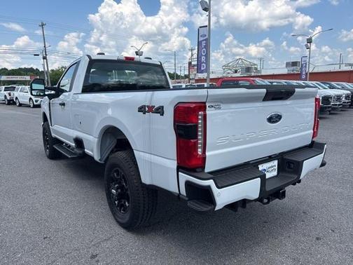 2025 Ford F-350 XL