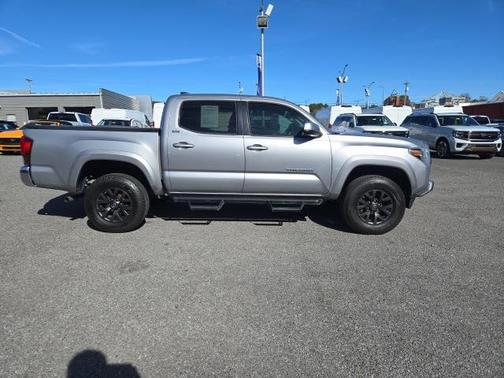 2020 Toyota Tacoma SR5