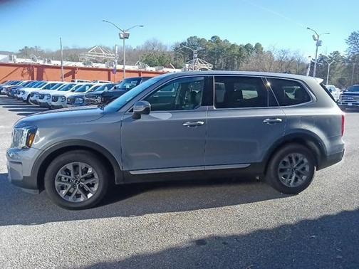 2023 Kia Telluride LX