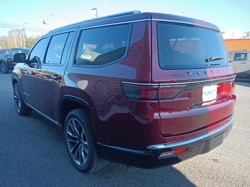 2022 Jeep Wagoneer Series III 4x2