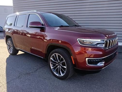 2022 Jeep Wagoneer Series III 4x2