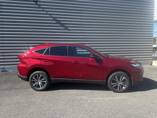 2023 Toyota Venza LE