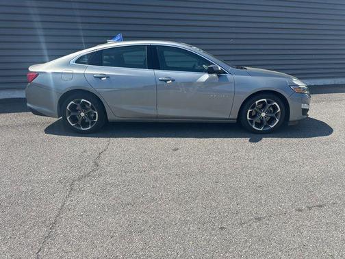 2023 Chevrolet Malibu FWD 1LT