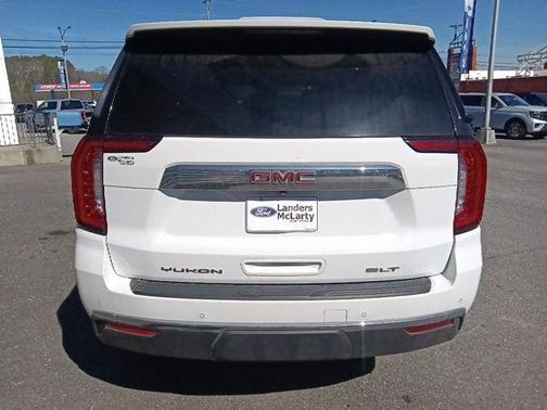 2024 GMC Yukon XL SLT