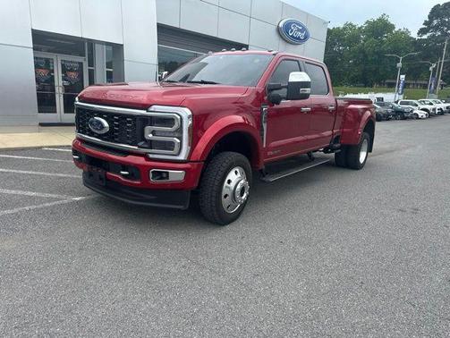 Rapid Red Metallic Tinted Clearcoat 2024 Ford F-450 Platinum