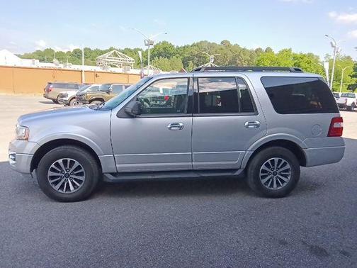 Ingot Silver 2017 Ford Expedition XLT