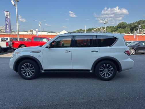2017 Nissan Armada SL