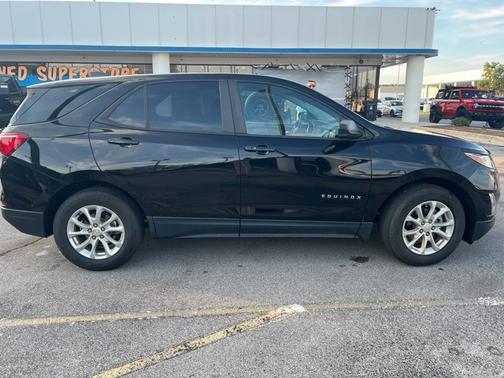 2021 Chevrolet Equinox LS