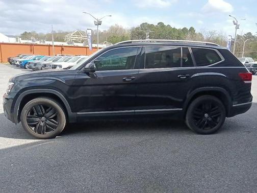 2019 Volkswagen Atlas 3.6L SEL Premium