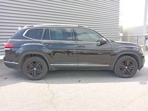 2019 Volkswagen Atlas 3.6L SEL Premium